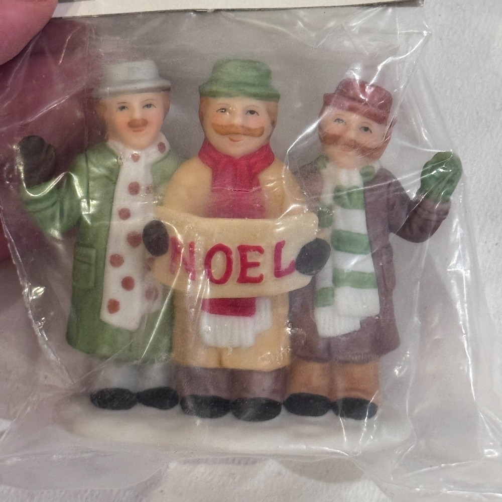 VTG Lefton Colonial Village Davinci Brothers 00269 Noel Choir Christmas Figurine